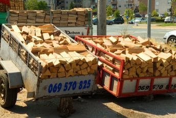 Podgorica: Metar bukovih rezanih drva od 70 do 75 eura, dok su cerova oko 80