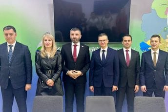 Šarec: Promijeniti izborno zakonodavstvo da opštine dobiju više ovlašćenja