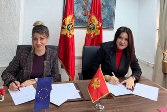 Potpisan Memorandum između Uprave carina i Centra za demokratiju i ljudska prava (CEDEM)